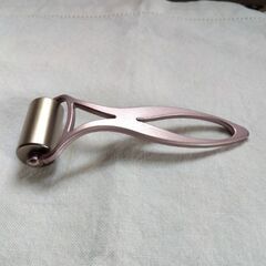 純チタン美容ローラー (PIP触媒機能付)の画像