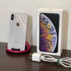 【発送も可能】iPhone XS MAX 64GBの画像