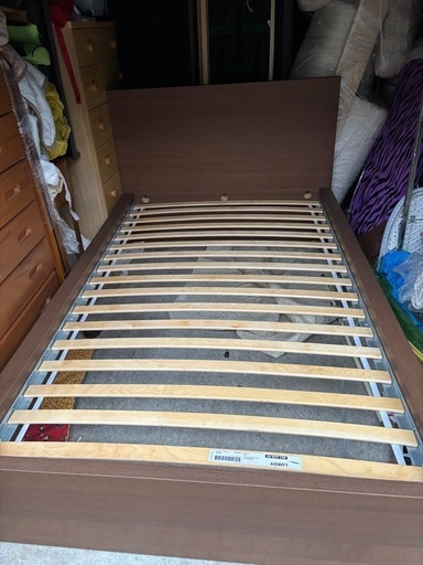 セミダブルベット　フレーム