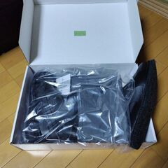 新品 未使用品ダイワのパワーウェーダー の画像