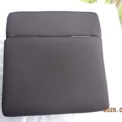 美品！自動車用足置き台！フットレスト！BONFORM！の画像