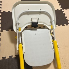 ベビーチェアの画像