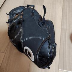 グローブとボールの画像