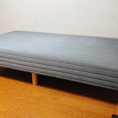 【あと1週間】グレー 脚付きマットレス シングルの画像