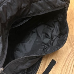 ニュートラルワークス　THE NORTH FACE ブラックリュックの画像