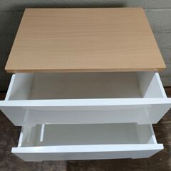 ニトリ チェストPW4段 ウッドトップ プラスチックチェスト 収納 箪笥 25g菊TKの画像