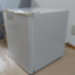 １ドア部屋用冷蔵庫取り引き中の画像