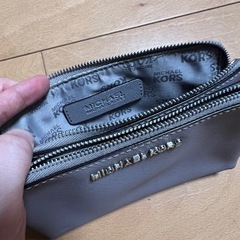 美品！MICHAEL KORS マイケルコース パース ポーチの画像