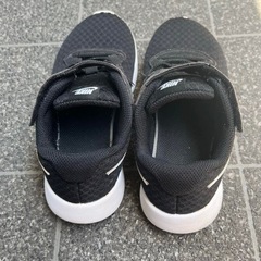Nike ブラック 18cmの画像