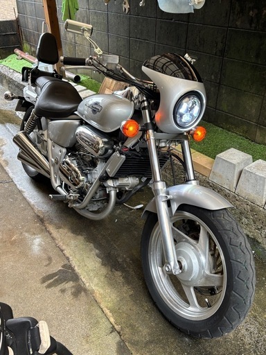 マグナ250 早い者勝ちです