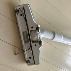 マキタ コードレス掃除機CL107 紙パック式の画像