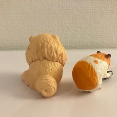 ポメラニアンとハムスター　カプセルトイの画像