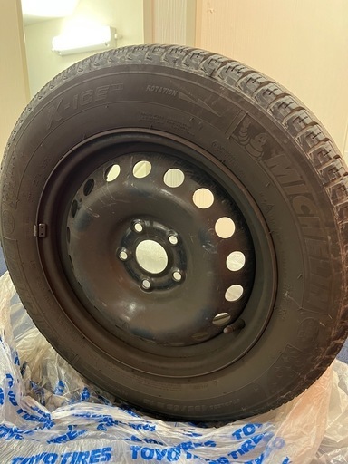 ミシュラン冬用タイヤ4本、ホイール付き