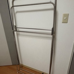 室内物干しスタンドの画像
