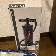 クマノミ フロート 浮き輪 空気入れ 中古セットの画像