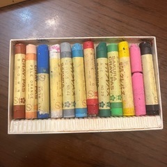 クレパス12色　の画像