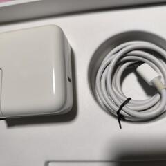 【訳あり】Apple MacBook Air M1 8GB/256GB 箱説あり、喫煙環境の画像