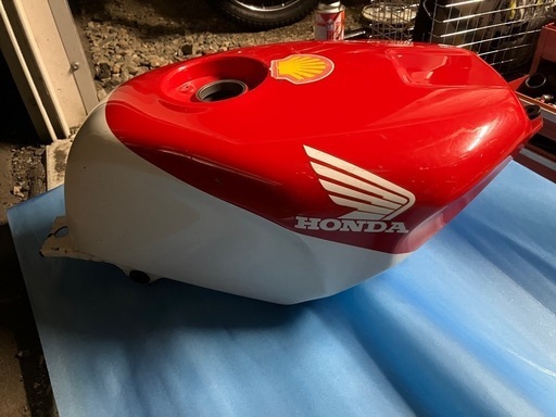 NSR250タンクカブトムシ SHOPPING ｜ 三重県桑名市にあるNSR250専門のバイクショップ