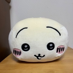 ちいかわ　寝そべりうさぎ　ビックぬいぐるみ