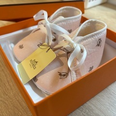 【未使用・タグ付き】HERMES ベビーシューズの画像