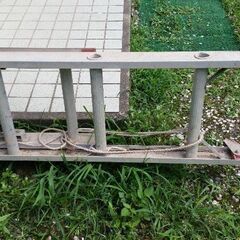引き取りのみ 二連梯子の画像