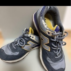 NIKE、ニューバランス、adidas メンズ靴の画像
