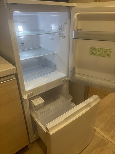 冷凍冷蔵庫/2023年製