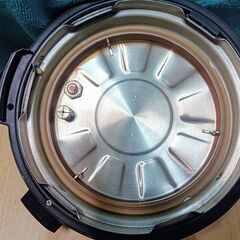 ワンダーシェフ 電気圧力鍋 OEDC30 楽ポン 3.0Lの画像