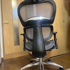 LOWYA椅子 オフィスチェアの画像