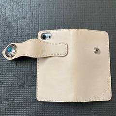 iPhone SE/8/7　レザーケース　ターコイズ　コンチョ　タンロー　ヌメ革の画像
