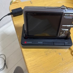 カシオ　カメラ　EX-2700の画像