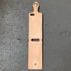 iPhone SE/8/7　レザーケース　縦型　コンチョ　ヌメ革　手縫いの画像