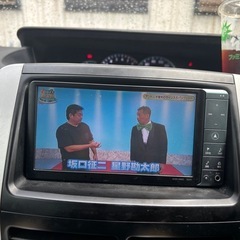 トヨタ純正ナビ　NHZN-W60Gとフリップダウンモニターセットの画像