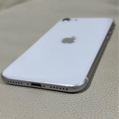 激安　iPhone SE 第2世代　64GB ホワイト　SIMフリーの画像
