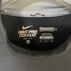 NIKE GOLF ナイキプロNIKE PRO　COMBAT ハイネックLサイズ コンプレッションシャツ NIKE  速乾 長袖の画像