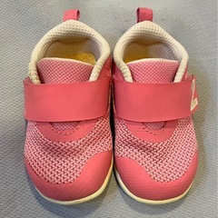 New Balance KV996 ベビーシューズ ピンク　12㎝の画像