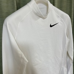 NIKE ナイキ ハイネック 長袖　サイズL DRai-FIT  ホワイト 白　 L アンダーウェア　の画像