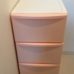 3段チェストの画像