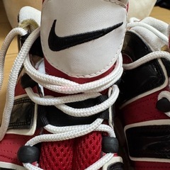 NIKE AIRMoreUpTempoの画像