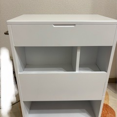 ドレッサー  メイクワゴンの画像