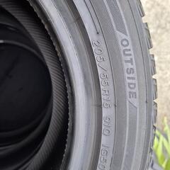 スタットレスタイヤ　4本セット　2セット有り　ドリケツ　等にもの画像