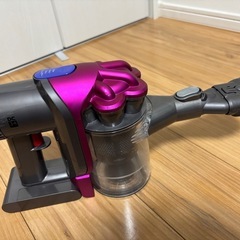 dyson  掃除機 ハンディクリーナー！の画像