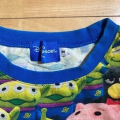 ディズニー　Tシャツ　Mの画像