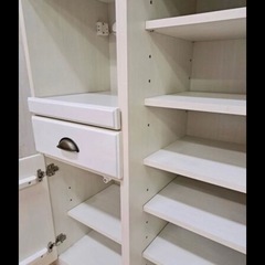 ニトリ　アイボリー　食器棚　レンジフード　カップボードの画像