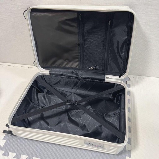 【新品未使用】スーツケース S 大容量 キャリーケース 機内持込サイズ TSAロック USB 旅行