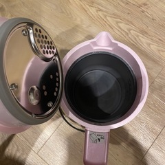 電気ケトル
の画像