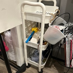 移動可能収納カートの画像