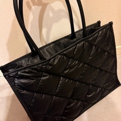 CHARLES&KEITH（チャールズアンドキース）トートバッグの画像