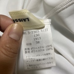 無料でどうぞ！LAISSE PASSEの袖プリーツブラウス(難あり)です☺️の画像