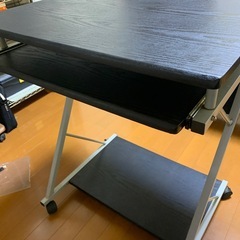 多くのお問い合わせありがとうございました決まりました！⭐️お早目のお取引希望　パソコンデスク＆デスクチェアセット⭐️の画像